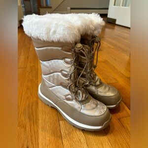 Girls winter boots